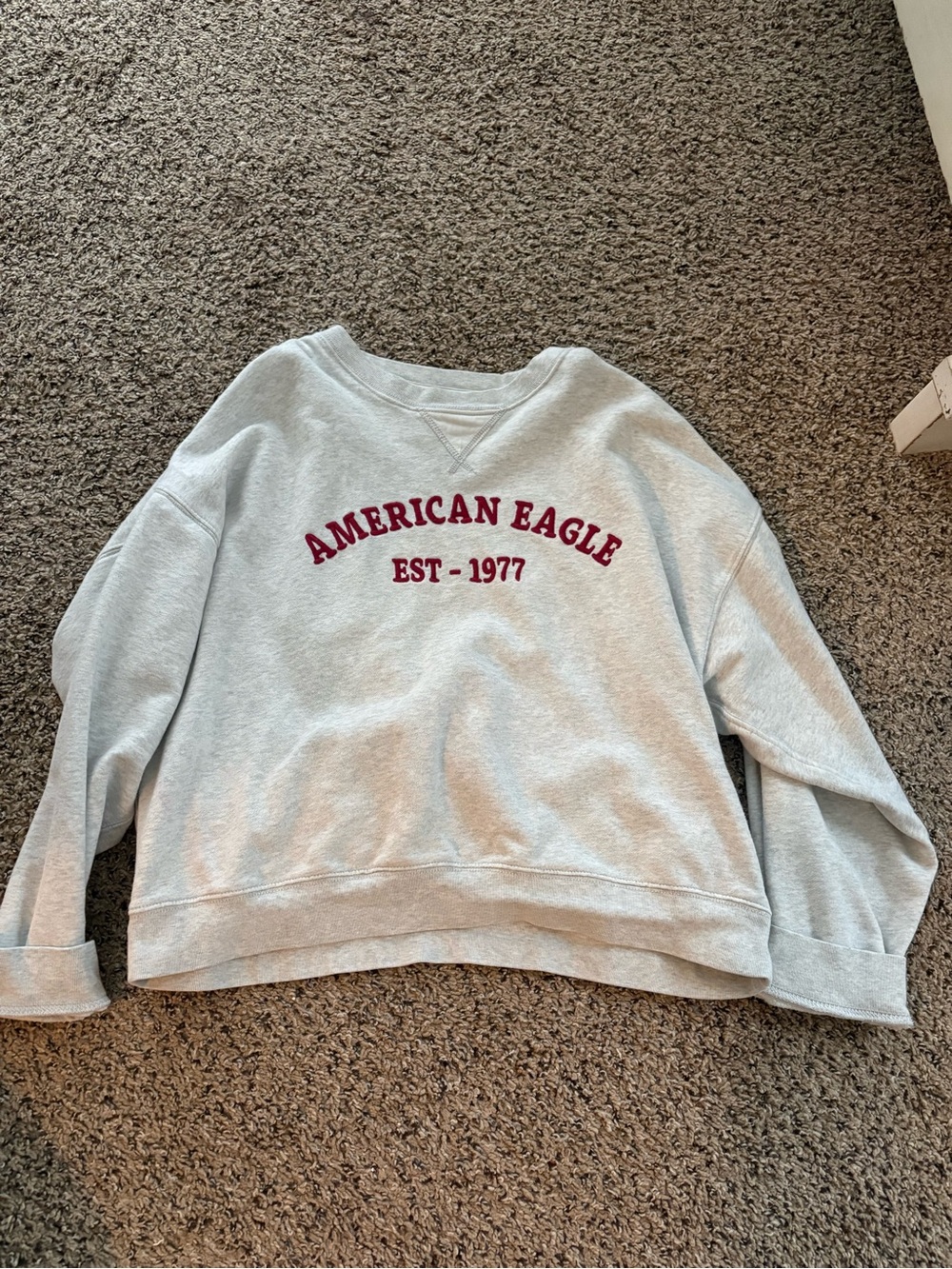 American Eagle Outfitters Light Gray Crewneck Sweatshirt with Maroon Logo